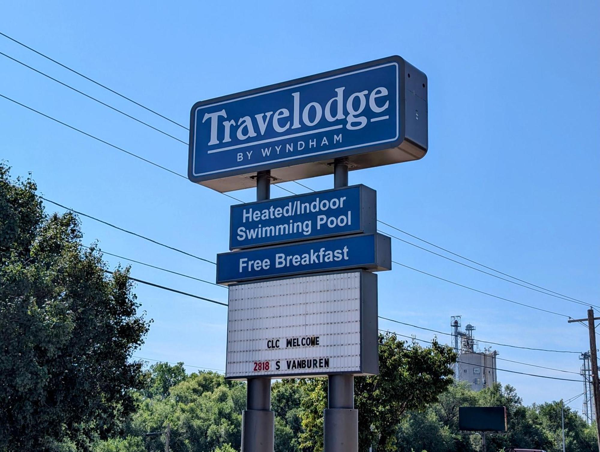 Travelodge By Wyndham Enid Esterno foto