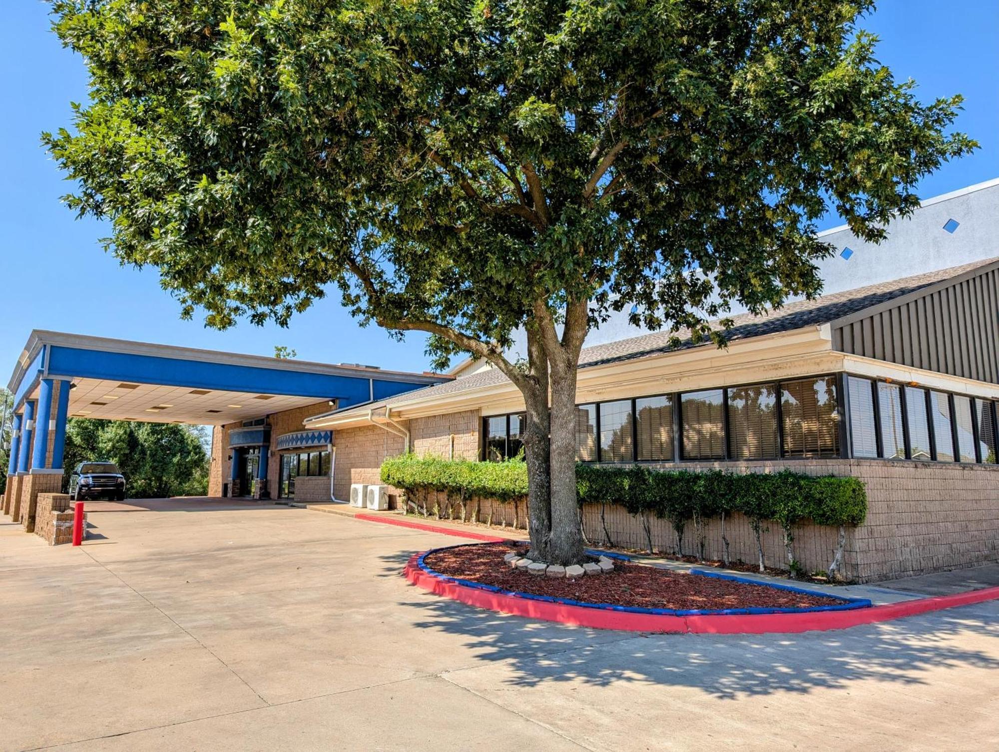 Travelodge By Wyndham Enid Esterno foto